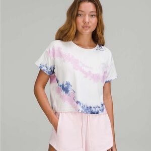 Lululemon Cates T-shirt in Diverge Die Pink Multi